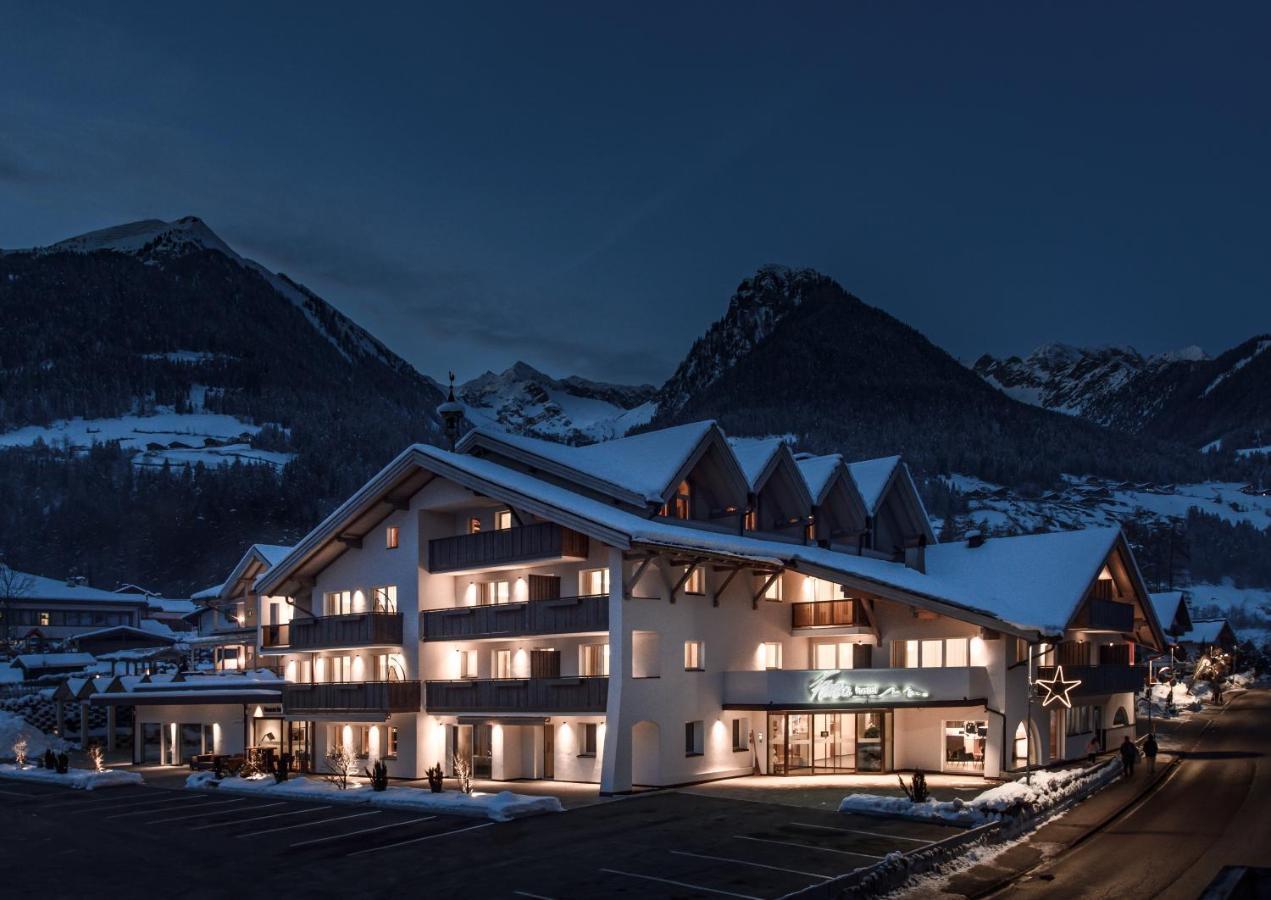 Hotel Fronza - Your Hike & Mountain Home Lutago Kültér fotó